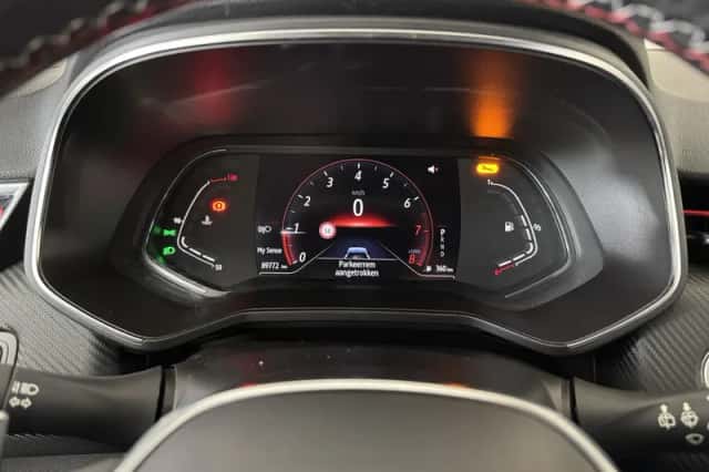Renault Clio (2020) thumbnail 4