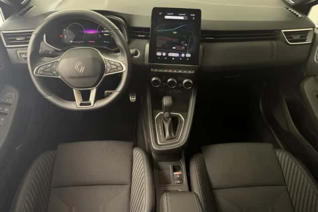 Renault Clio (2025) thumbnail 3