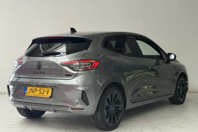 Renault Clio (2025) thumbnail 2