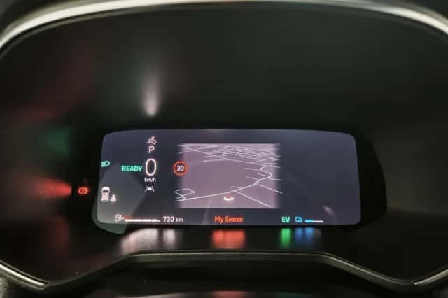 Renault Clio (2024) thumbnail 4