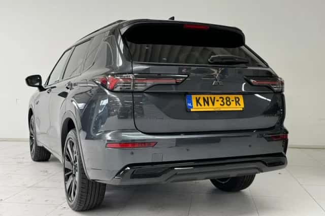 Mitsubishi Outlander (2026) thumbnail 6
