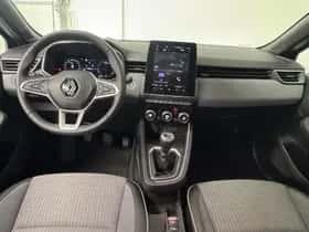 Renault Clio (2023) thumbnail 3