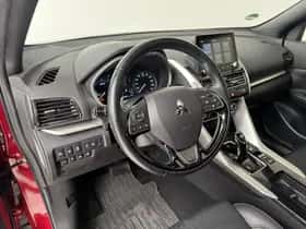 Mitsubishi Eclipse Cross (2021) thumbnail 26