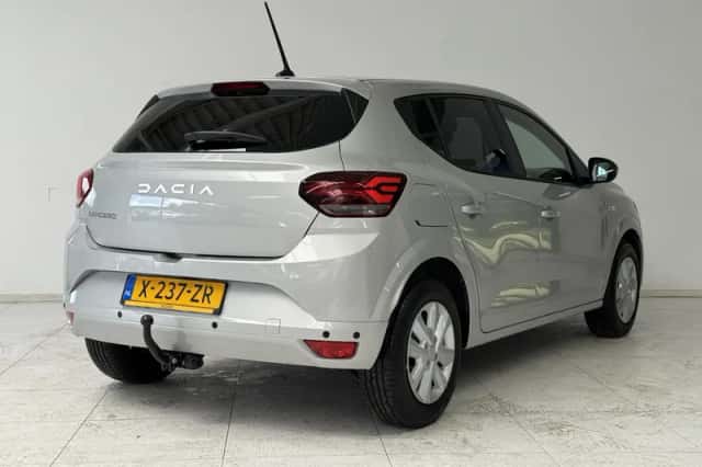Dacia Sandero (2024) thumbnail 2