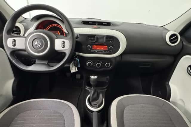 Renault Twingo (2021) thumbnail 3