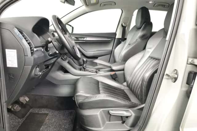 Škoda Karoq (2022) thumbnail 5