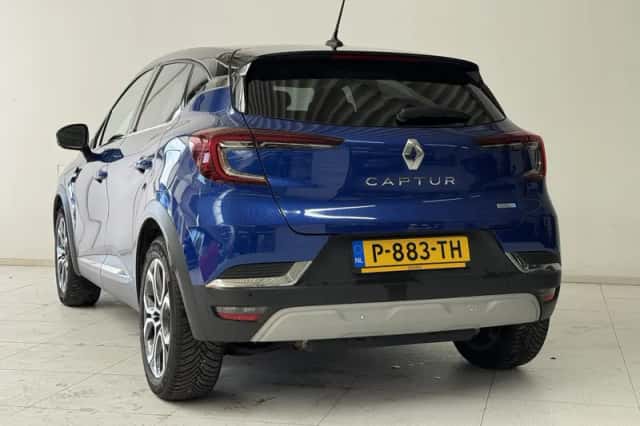 Renault Captur (2021) thumbnail 6