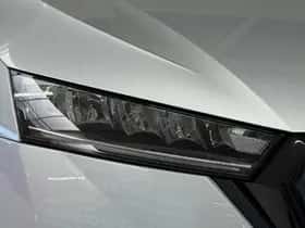 Škoda Octavia (2023) thumbnail 23