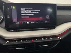 Škoda Octavia (2023) thumbnail 36