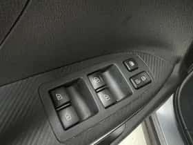 Mitsubishi Eclipse Cross (2023) thumbnail 23