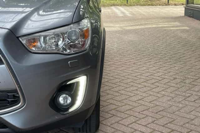 Mitsubishi ASX (2016) thumbnail 3