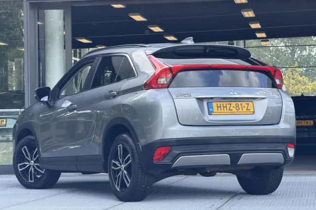 Mitsubishi Eclipse Cross (2020) thumbnail 6
