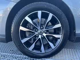 Volvo V40 (2019) thumbnail 29