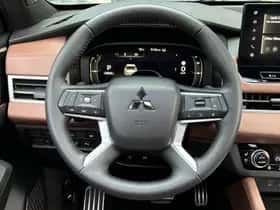 Mitsubishi Outlander (2025) thumbnail 30