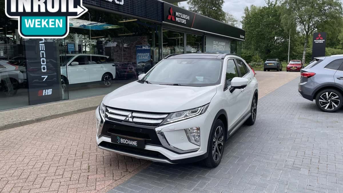 Mitsubishi Eclipse Cross (2018) — foto 1