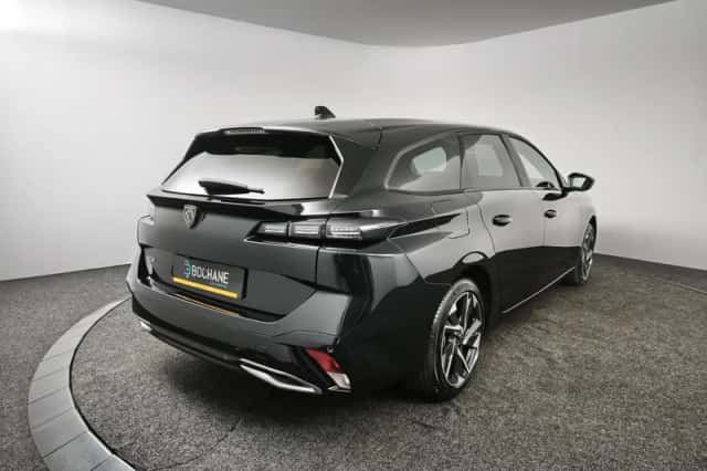 Peugeot 308 (2025) thumbnail 2