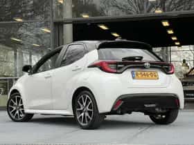Toyota Yaris (2022) thumbnail 6