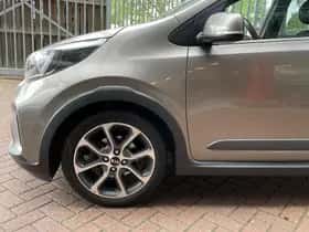 Kia Picanto (2018) thumbnail 3