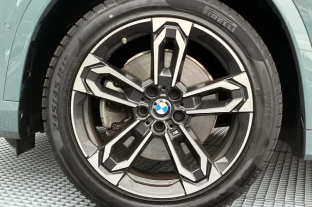 BMW X1 (2023) thumbnail 4