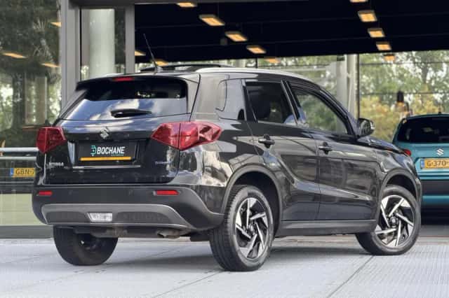 Suzuki Vitara (2025) thumbnail 2