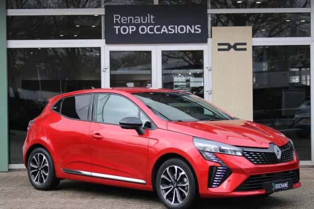 Renault Clio (2023) thumbnail 5