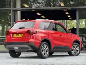 Suzuki Vitara (2022) thumbnail 2