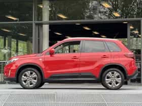 Suzuki Vitara (2022) thumbnail 16