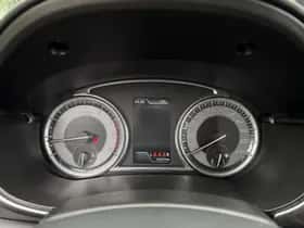 Suzuki Vitara (2022) thumbnail 4