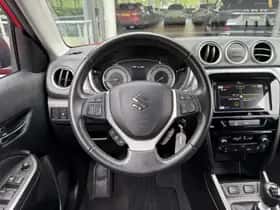 Suzuki Vitara (2022) thumbnail 33