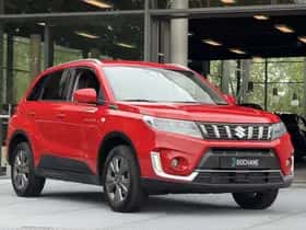 Suzuki Vitara (2022) thumbnail 5