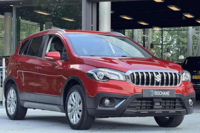 Suzuki S-Cross (2020) thumbnail 5