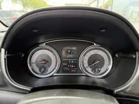 Suzuki Vitara (2021) thumbnail 5