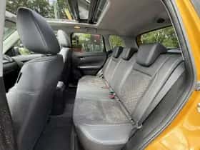 Suzuki Vitara (2021) thumbnail 9