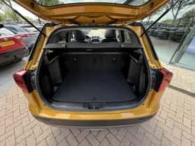 Suzuki Vitara (2021) thumbnail 10