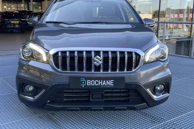 Suzuki S-Cross (2021) thumbnail 5