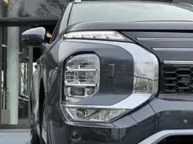 Mitsubishi Outlander (2026) thumbnail 25