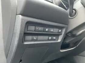 Mitsubishi Outlander (2026) thumbnail 33