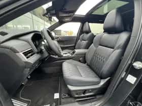 Mitsubishi Outlander (2026) thumbnail 7