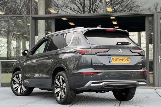 Mitsubishi Outlander (2026) thumbnail 6