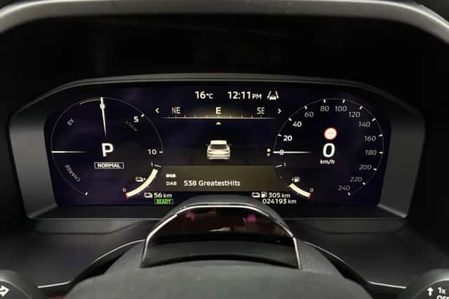 Mitsubishi Outlander (2025) thumbnail 4