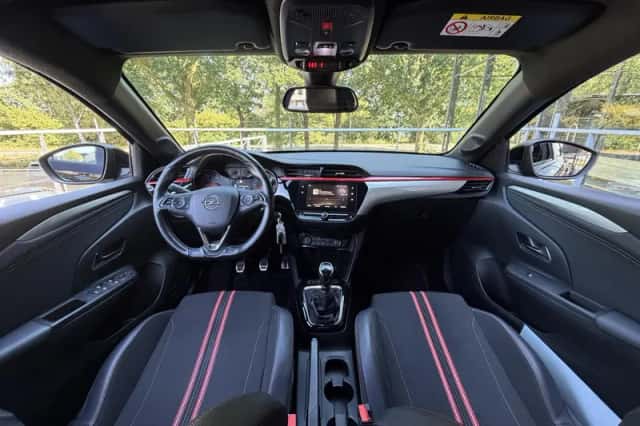 Opel Corsa (2020) thumbnail 3
