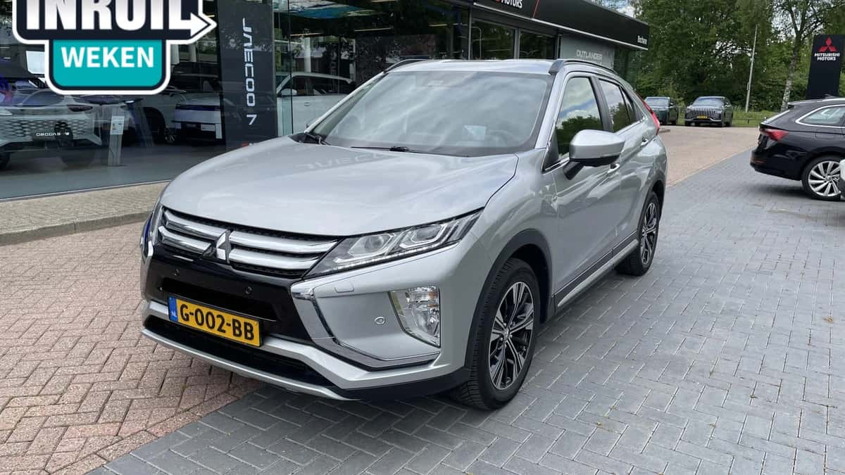 Mitsubishi Eclipse Cross (2019) — foto 1