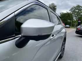 Mitsubishi Eclipse Cross (2019) thumbnail 4