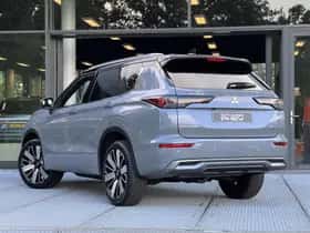 Mitsubishi Outlander (2026) thumbnail 5