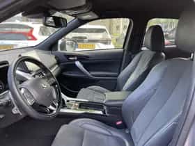 Mitsubishi Eclipse Cross (2022) thumbnail 16