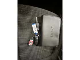 Kia Stonic (2023) thumbnail 13