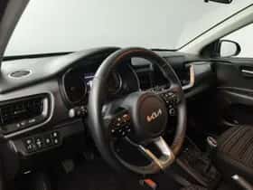 Kia Stonic (2023) thumbnail 21