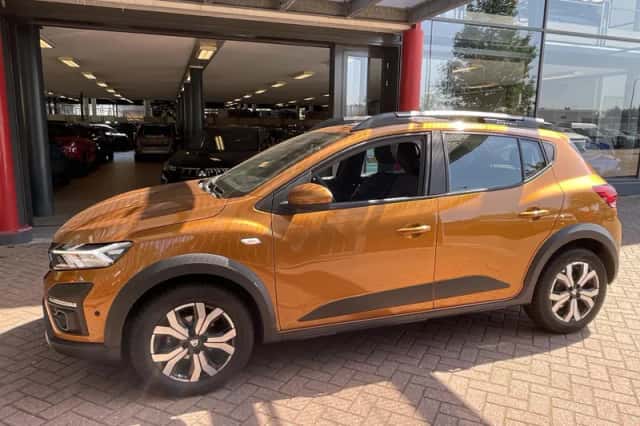 Dacia Sandero Stepway (2021) thumbnail 6