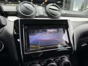 Suzuki Swift (2019) thumbnail 12