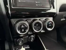 Suzuki Swift (2019) thumbnail 13